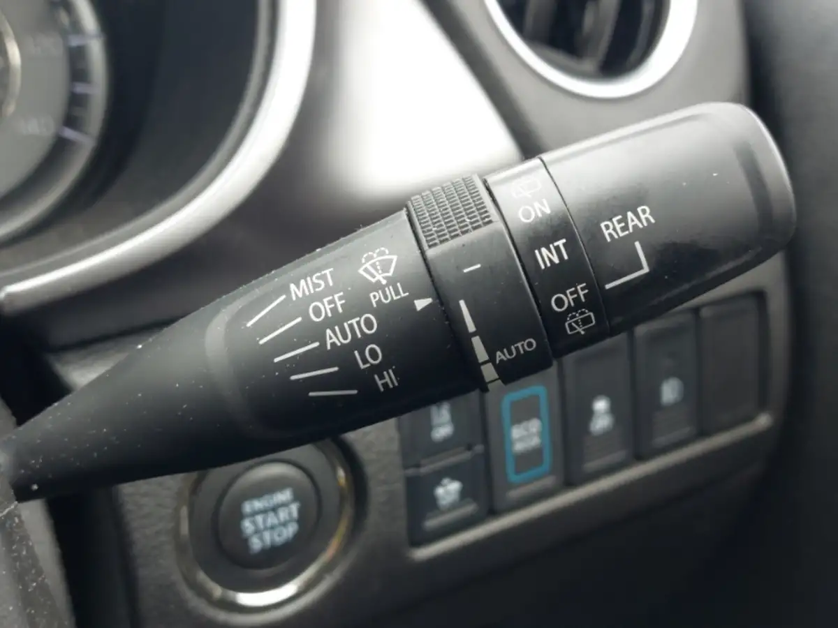 2022-suzuki-vitara-15-sz-t-big-15