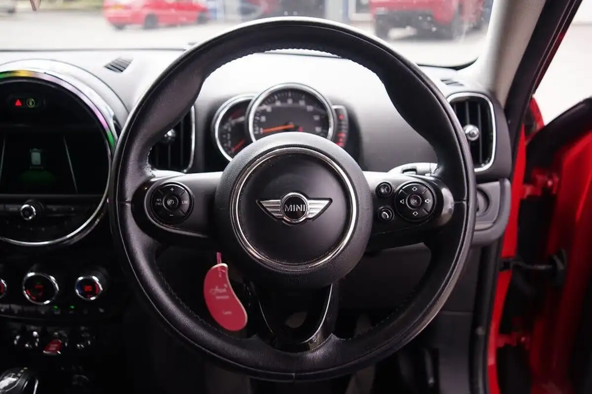 2017-mini-countryman-20td-cooper-d-ss-auto-big-3