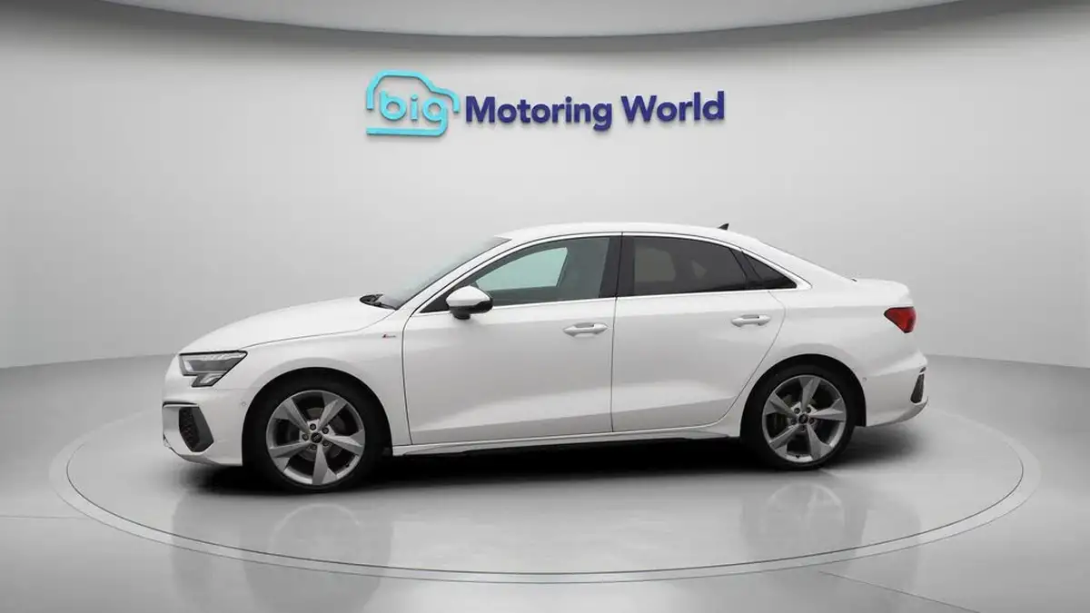 2022-audi-a3-15-35-tfsi-s-line-saloon-4d-tronic-big-4