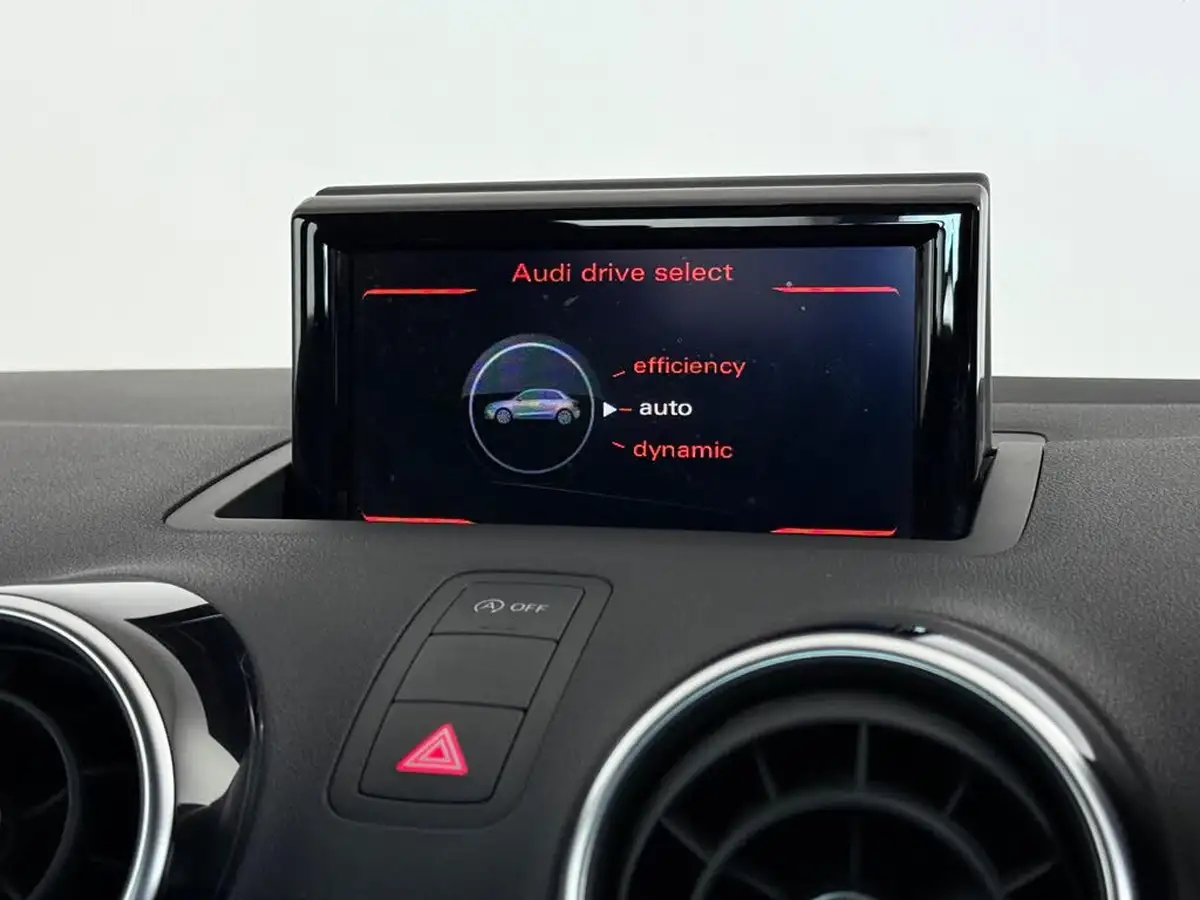 2015-audi-a1-14-s-line-125ps-ss-hatchback-3d-1395cc-big-30