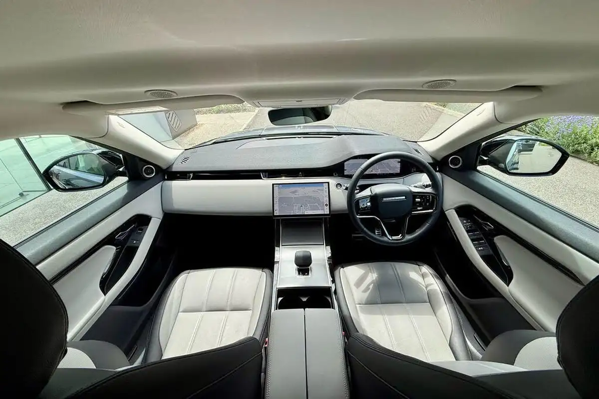 2024-land-rover-range-rover-evoque-20-d200-dynamic-se-big-2