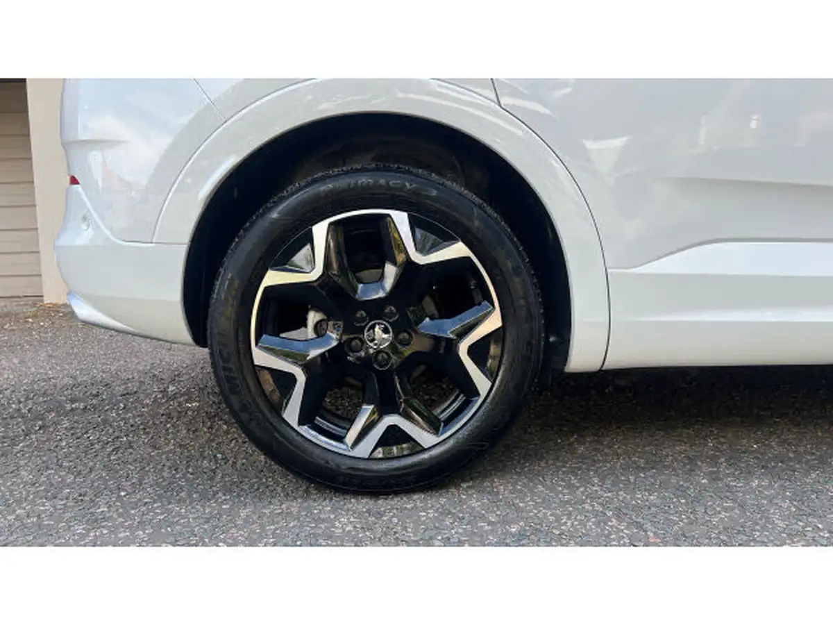 2024-vauxhall-grandland-12-ultimate-130ps-auto-big-6