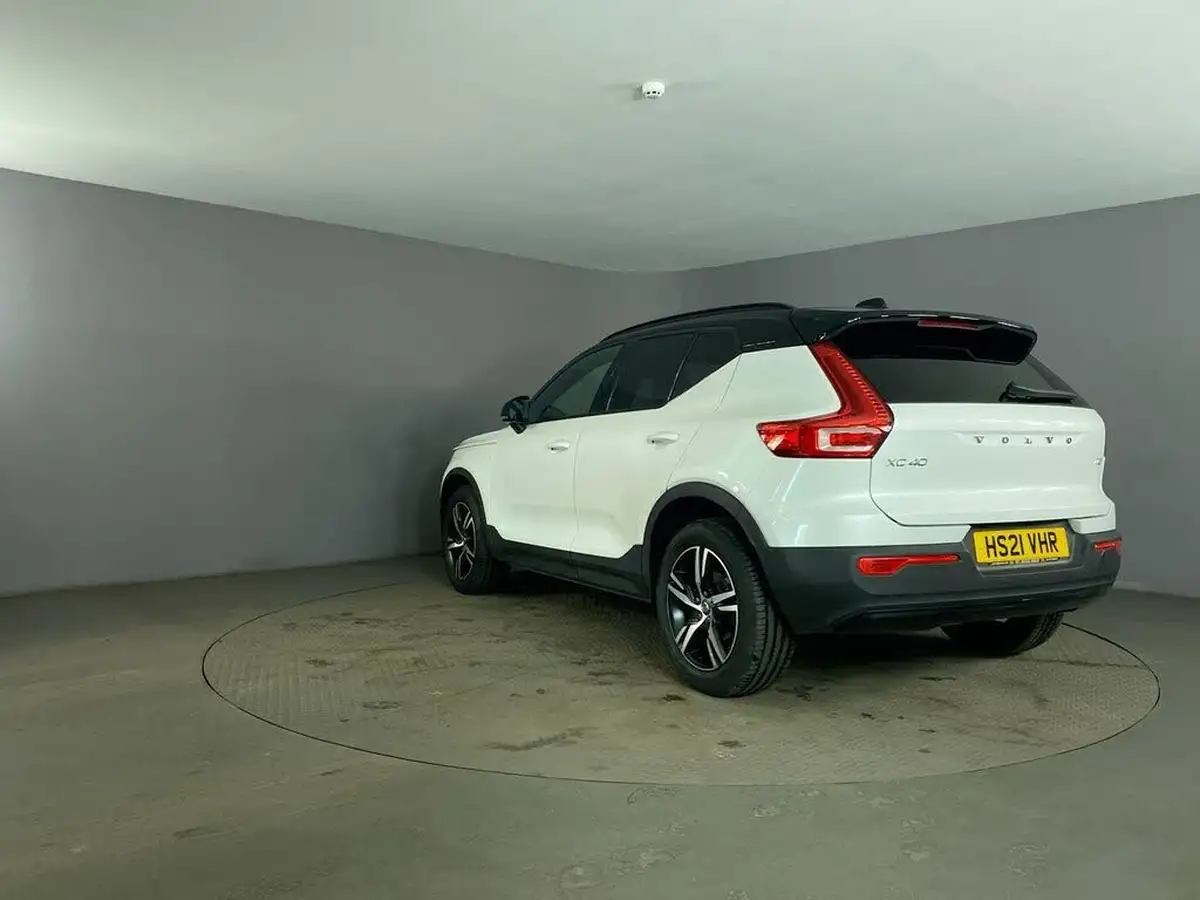 2021-volvo-xc40-15-t3-r-design-161bhp-auto-big-5