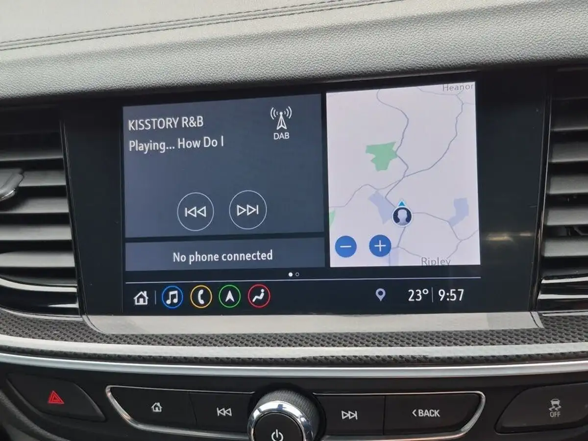 2018-vauxhall-insignia-grand-sport-20-biturbo-gsi-nav-big-20