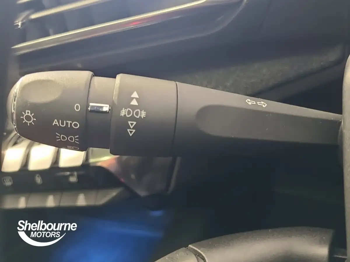2020-peugeot-3008-suv-12-puretech-gt-line-premium-big-31