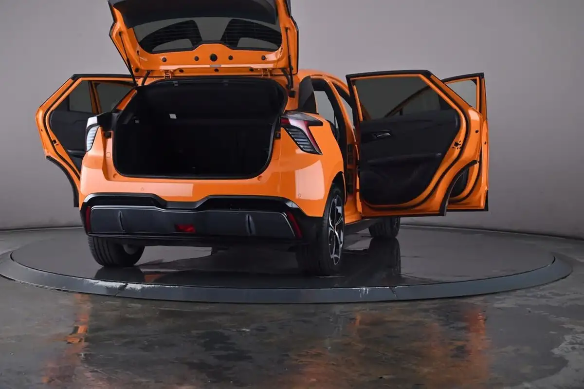 2024-mg-mg4-e-xpower-ev-big-60