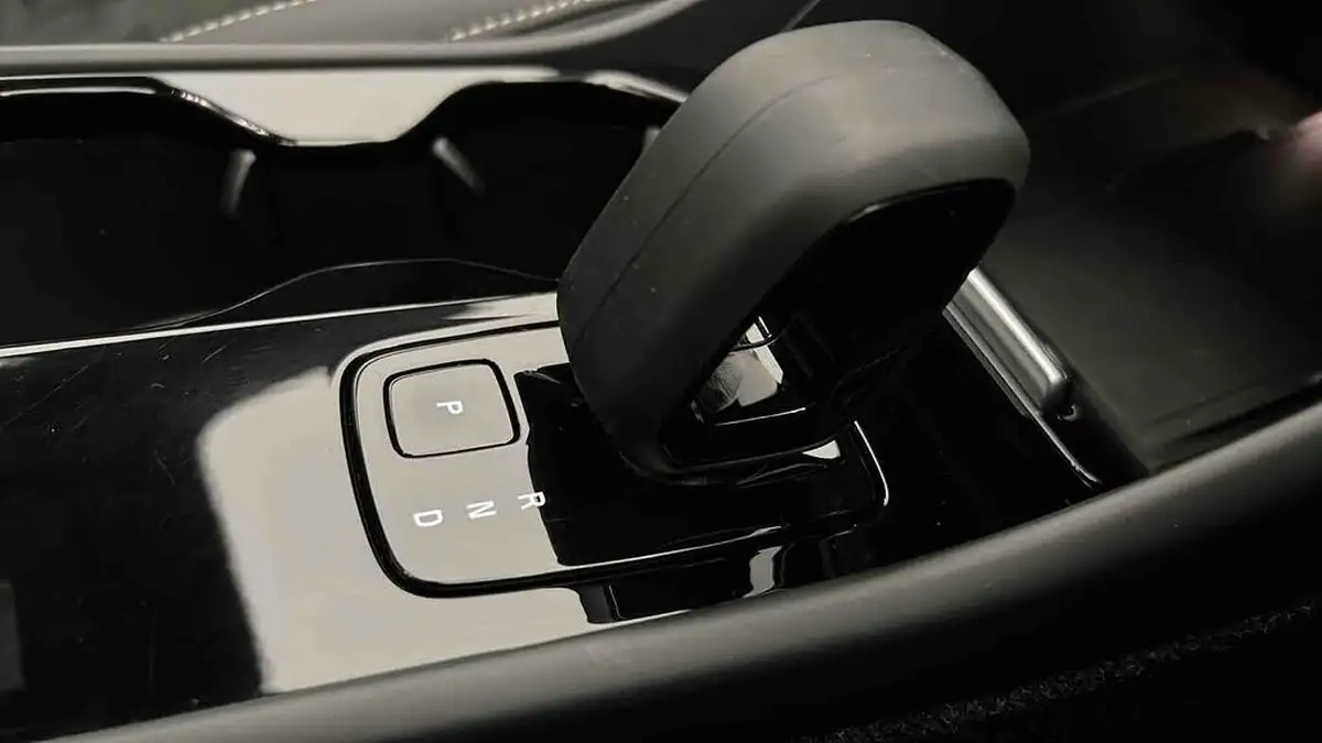 2022-volvo-c40-e-twin-recharge-pro-big-45