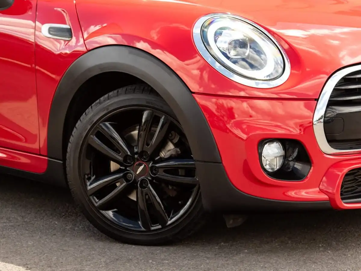 2018-mini-cooper-15-cooper-classic-ss-hatchback-5d-big-9