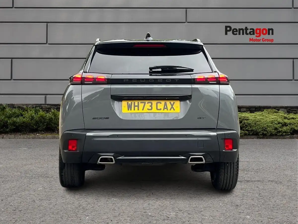 2024-peugeot-2008-suv-12-puretech-gt-130ps-eat8-big-15