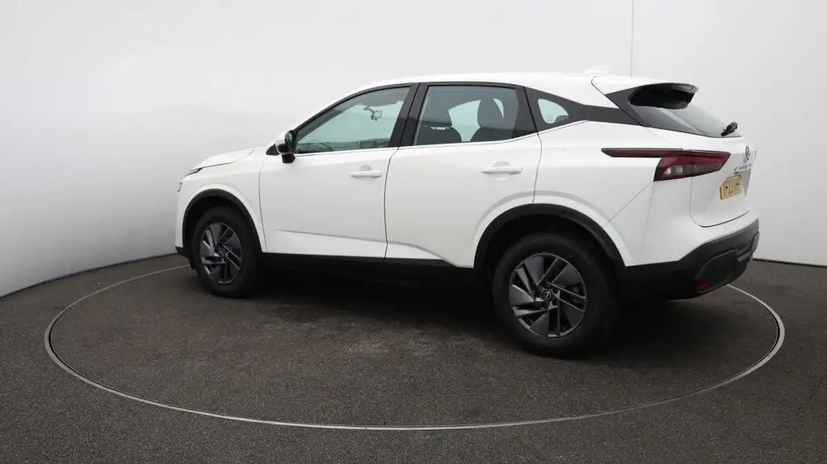 2023-nissan-qashqai-13-dig-t-acenta-premium-140ps-big-11