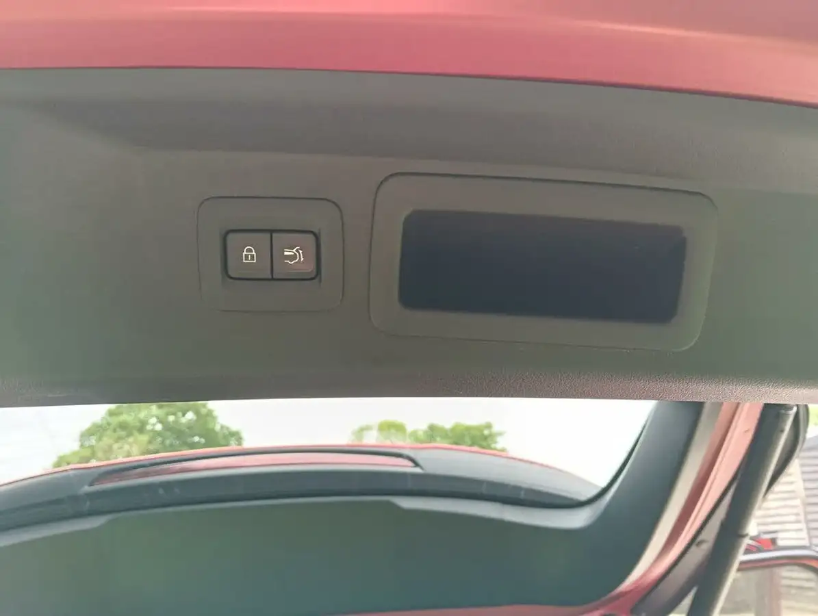 2022-mazda-cx-60-25-e-skyactiv-takumi-big-76