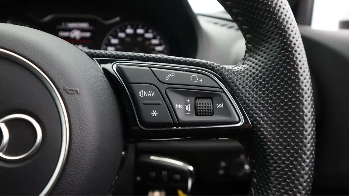 2019-audi-a3-15-tfsi-s-line-sportback-5d-tronic-big-24