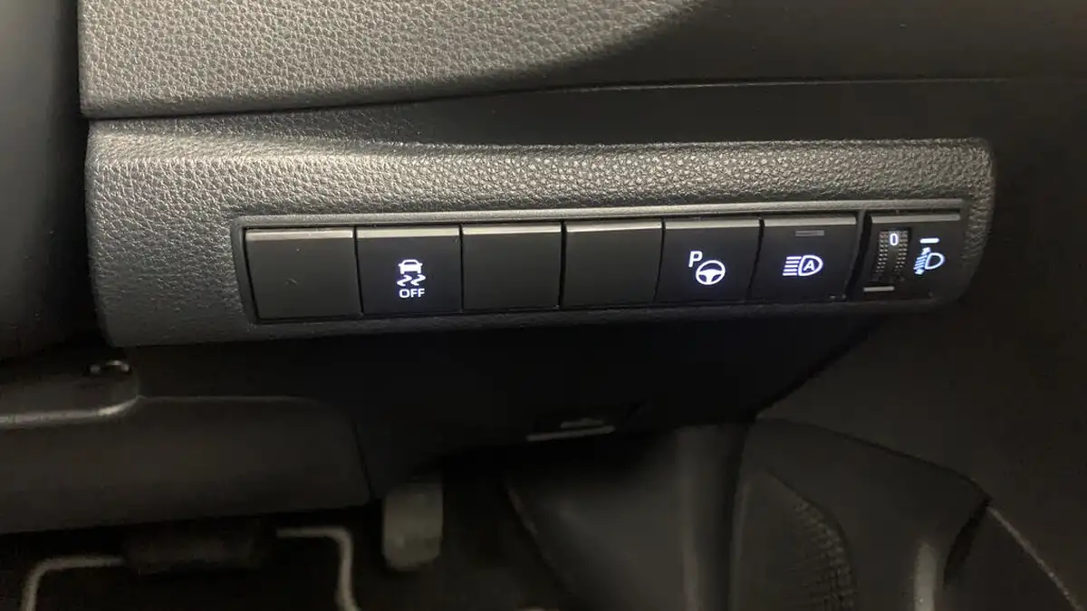 2020-toyota-corolla-20-vvt-i-design-spare-wheel-hatchback-big-19
