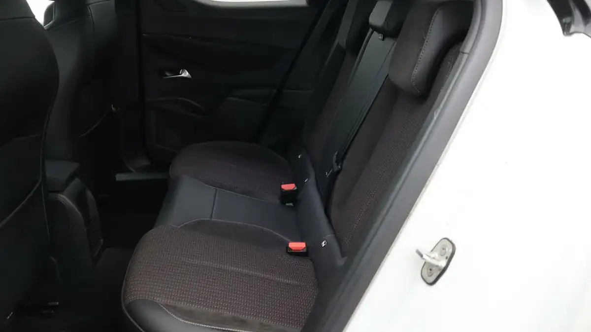 2022-ds-ds-3-crossback-12-puretech-performance-line-130ps-big-16