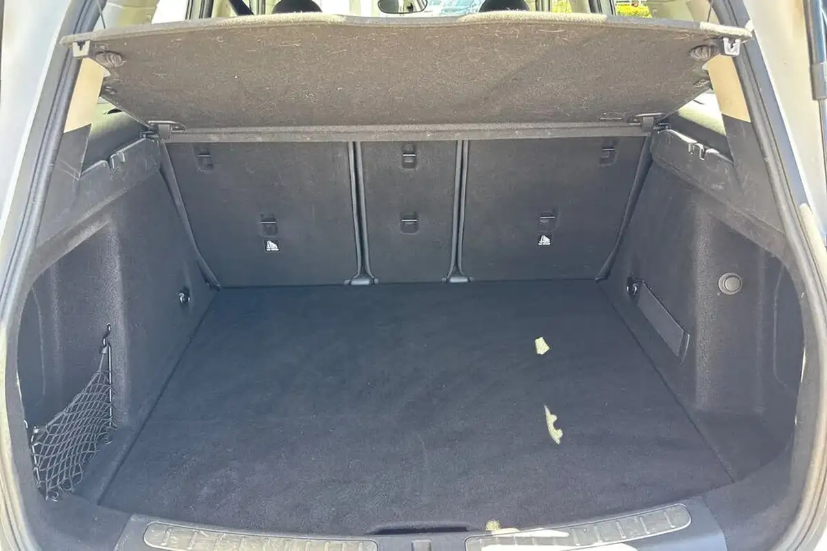 2019-mini-countryman-15-cooper-classic-big-6