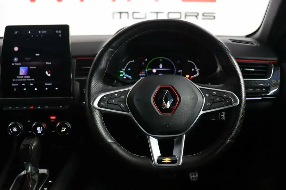 2022-renault-arkana-16-rs-line-big-21