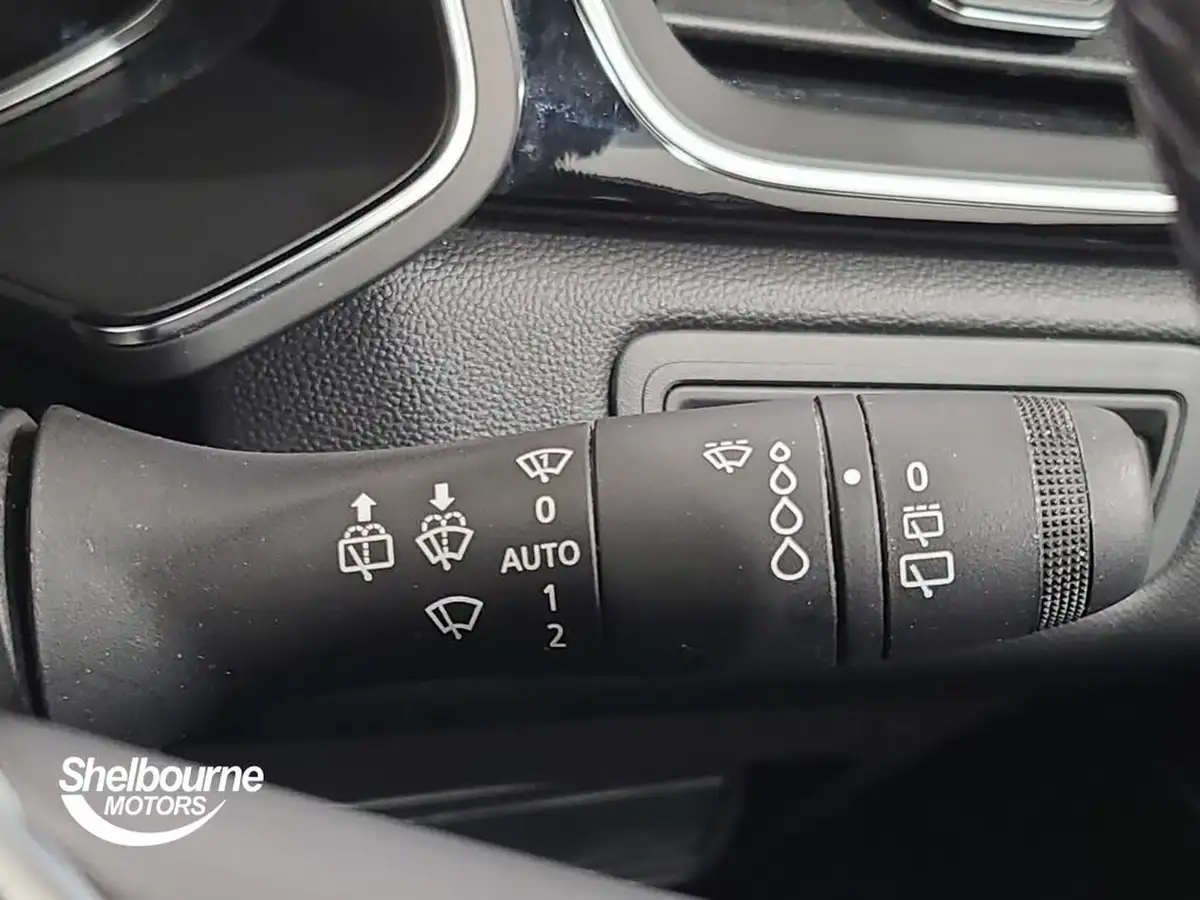 2022-renault-captur-10-tce-rive-gauche-se-big-30