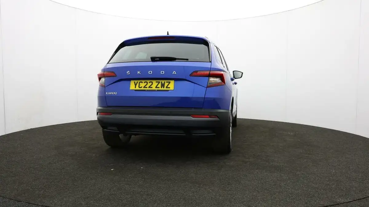 2022-skoda-karoq-10-tsi-se-l-big-76