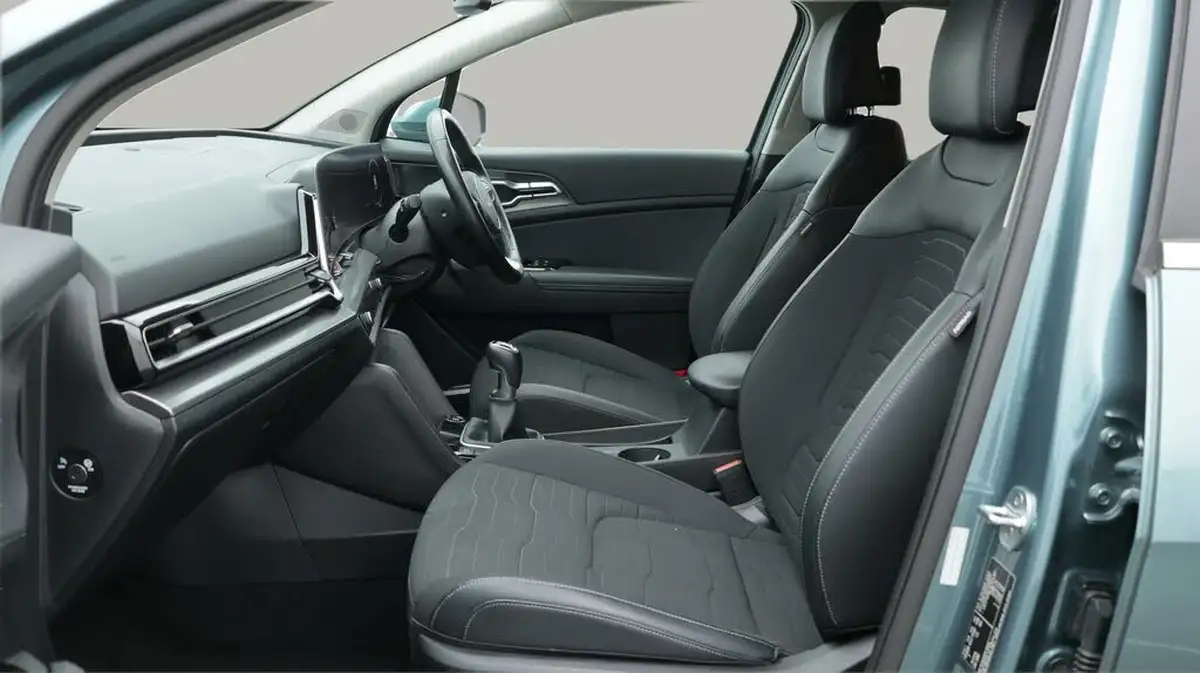 2022-kia-sportage-16-t-gdi-3-148bhp-1598cc-big-14