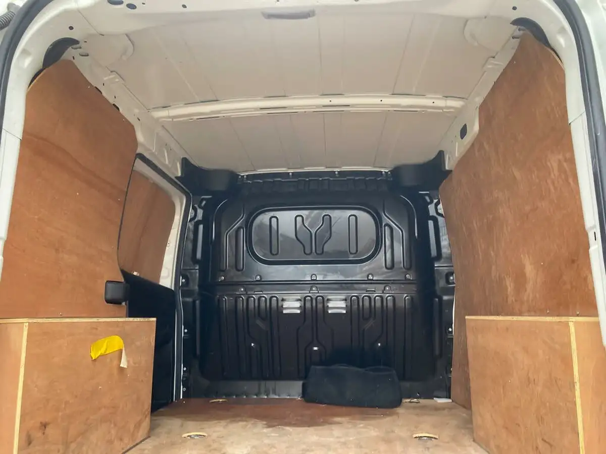 2017-fiat-doblo-cargo-13td-l1h2-big-41