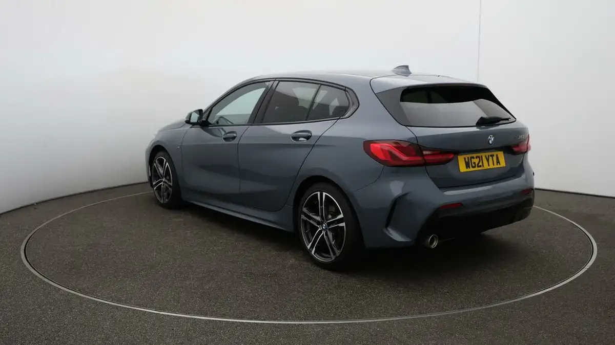 2021-bmw-1-series-15-118i-m-sport-lcp-dct-big-62