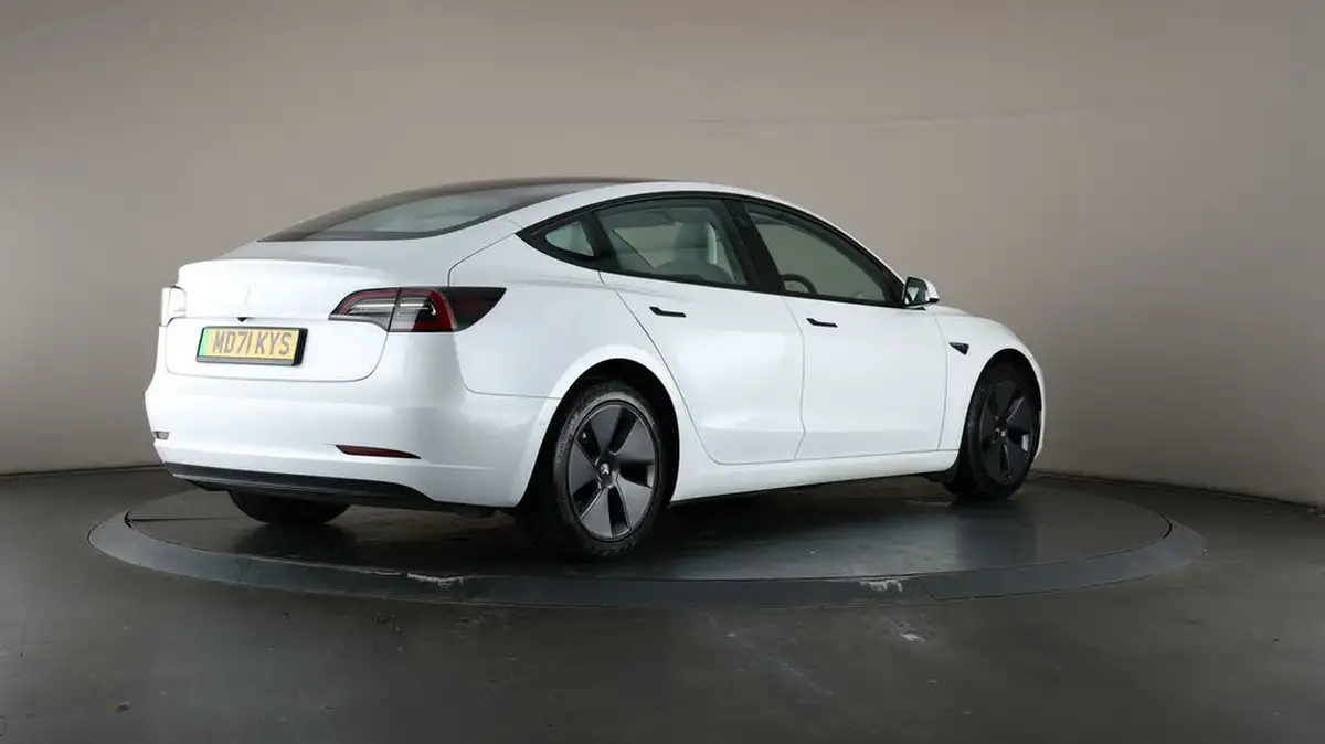 2021-tesla-model-3-e-standard-plus-big-65
