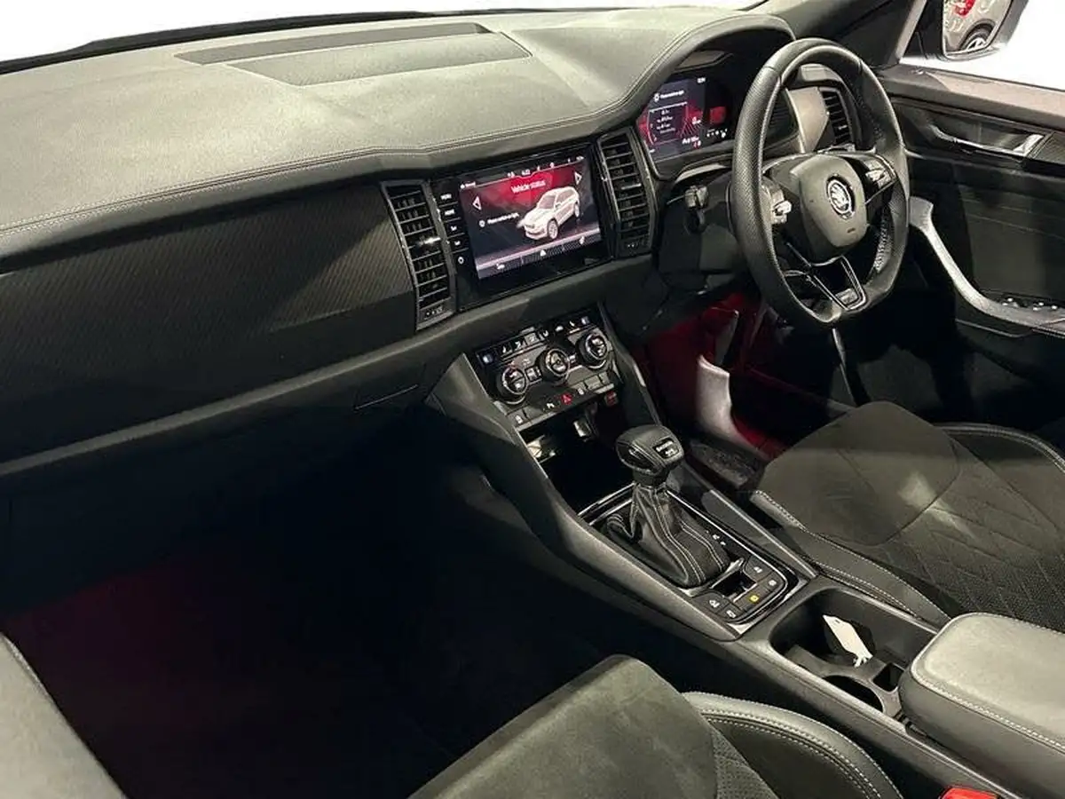 2023-skoda-kodiaq-20-tsi-sportline-big-10