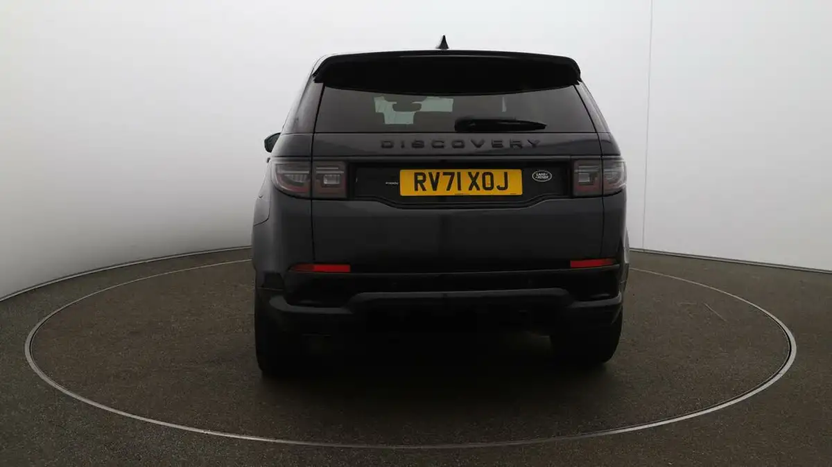 2022-land-rover-discovery-sport-15-p300e-r-dynamic-hse-big-60