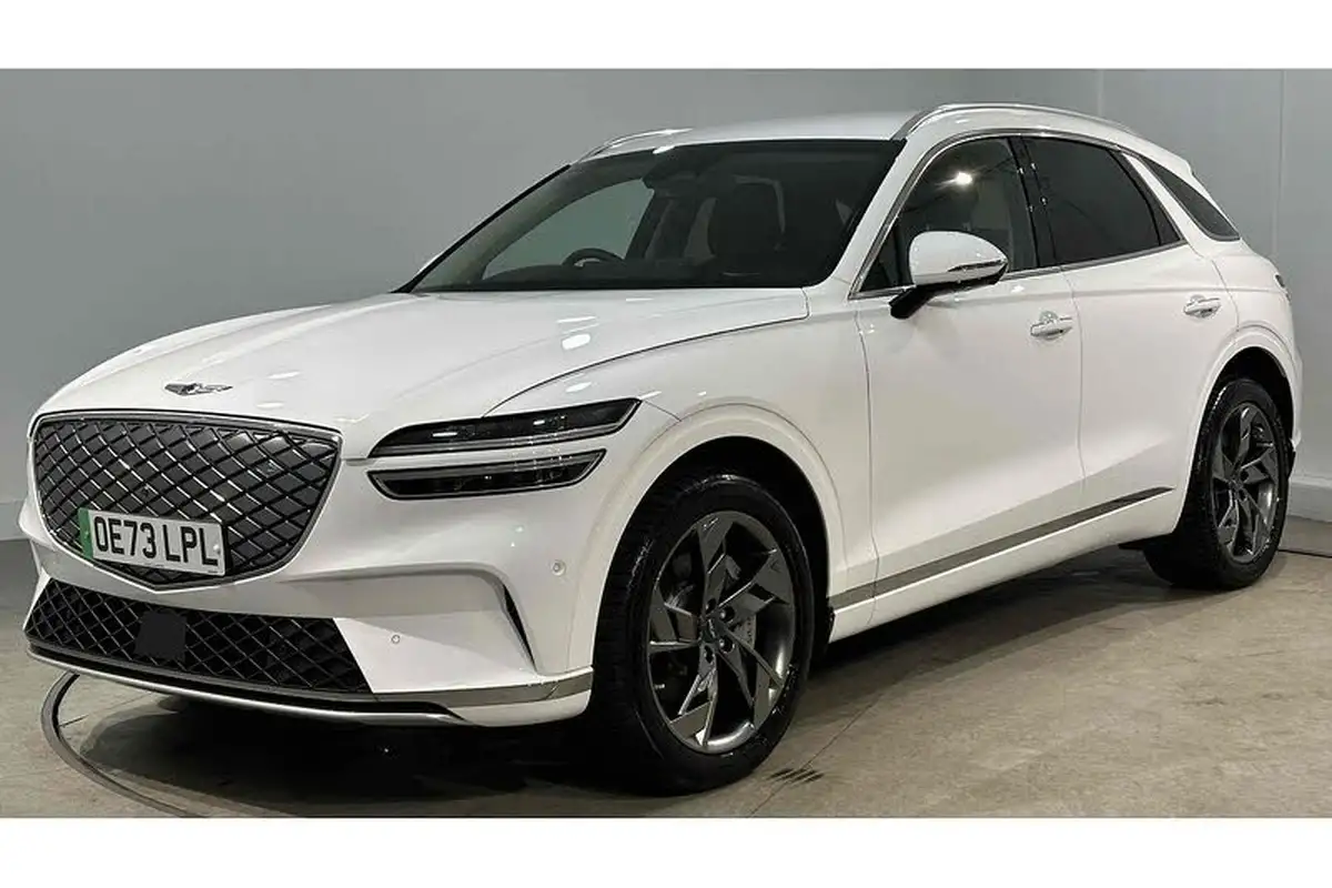 2023-genesis-gv70-e-sport-line-big-6