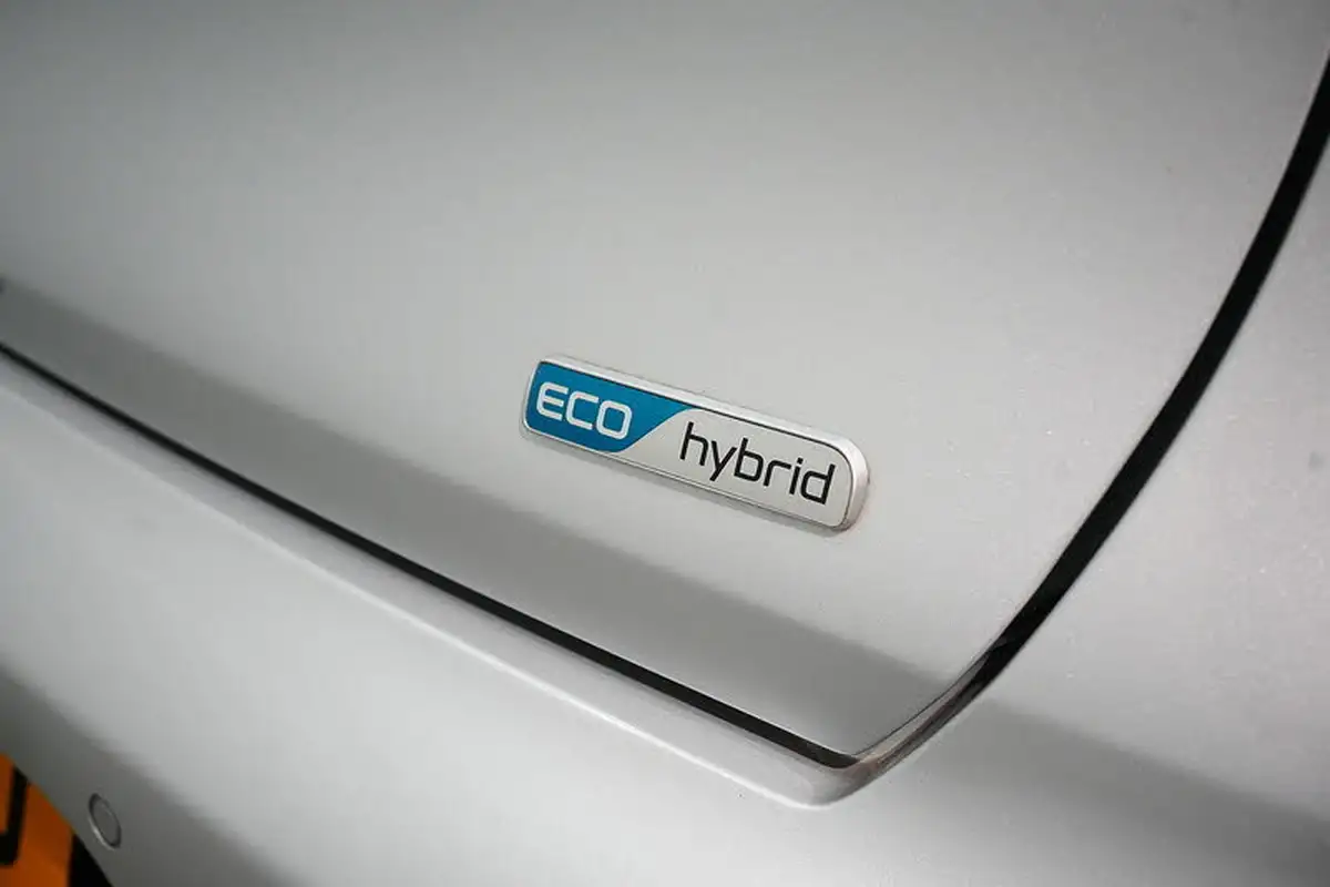 2020-kia-niro-16-gdi-4-big-15