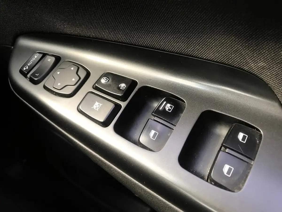 2022-hyundai-kona-10-t-gdi-premium-big-19