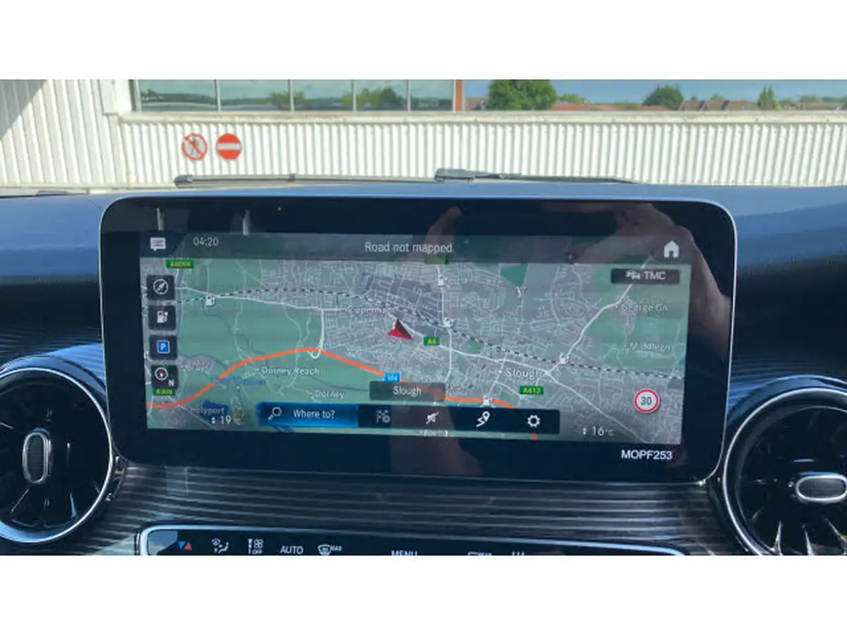2021-mercedes-benz-eqv-e-eqv-300-sport-premium-big-11
