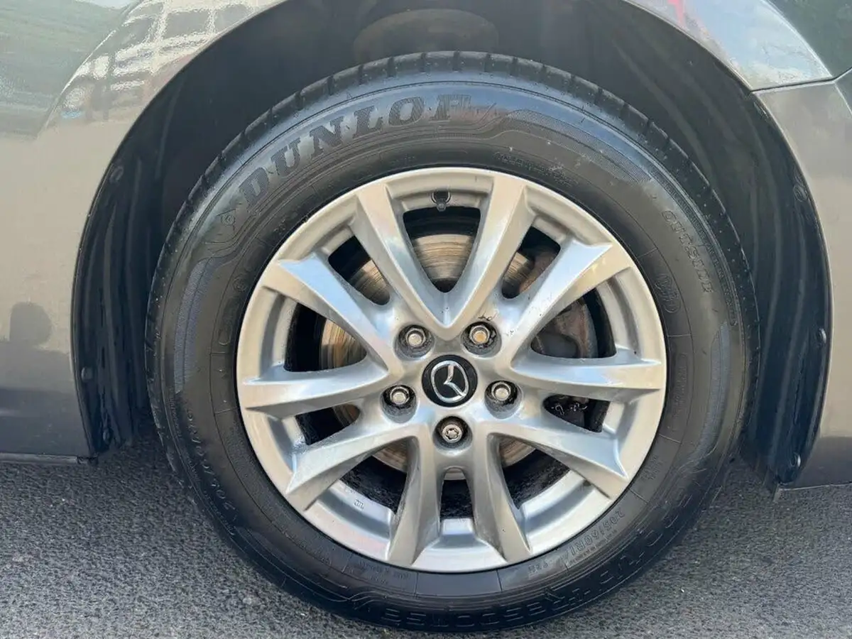 2017-mazda-mazda3-15td-se-l-nav-hatchback-5d-big-16