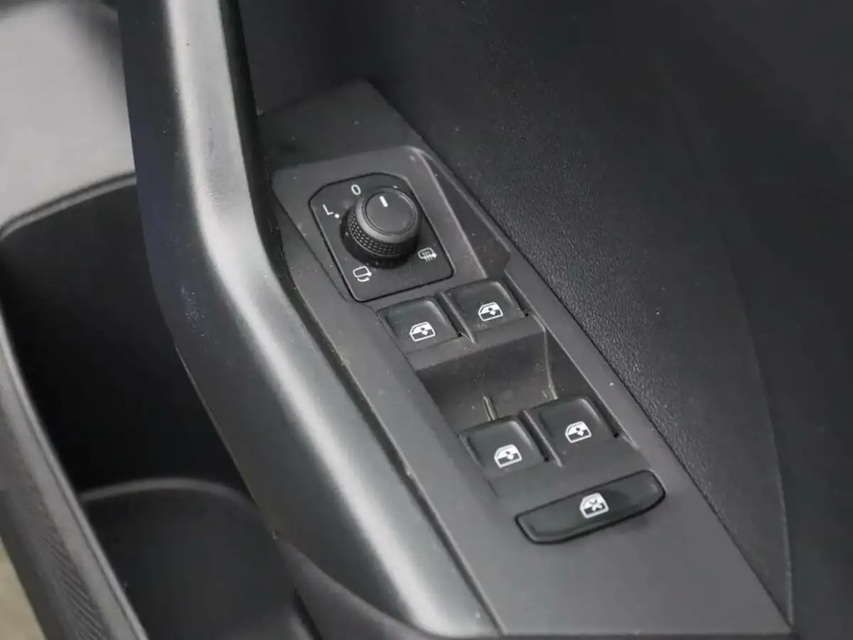 2023-volkswagen-t-cross-10-tsi-se-edition-dsg-big-27