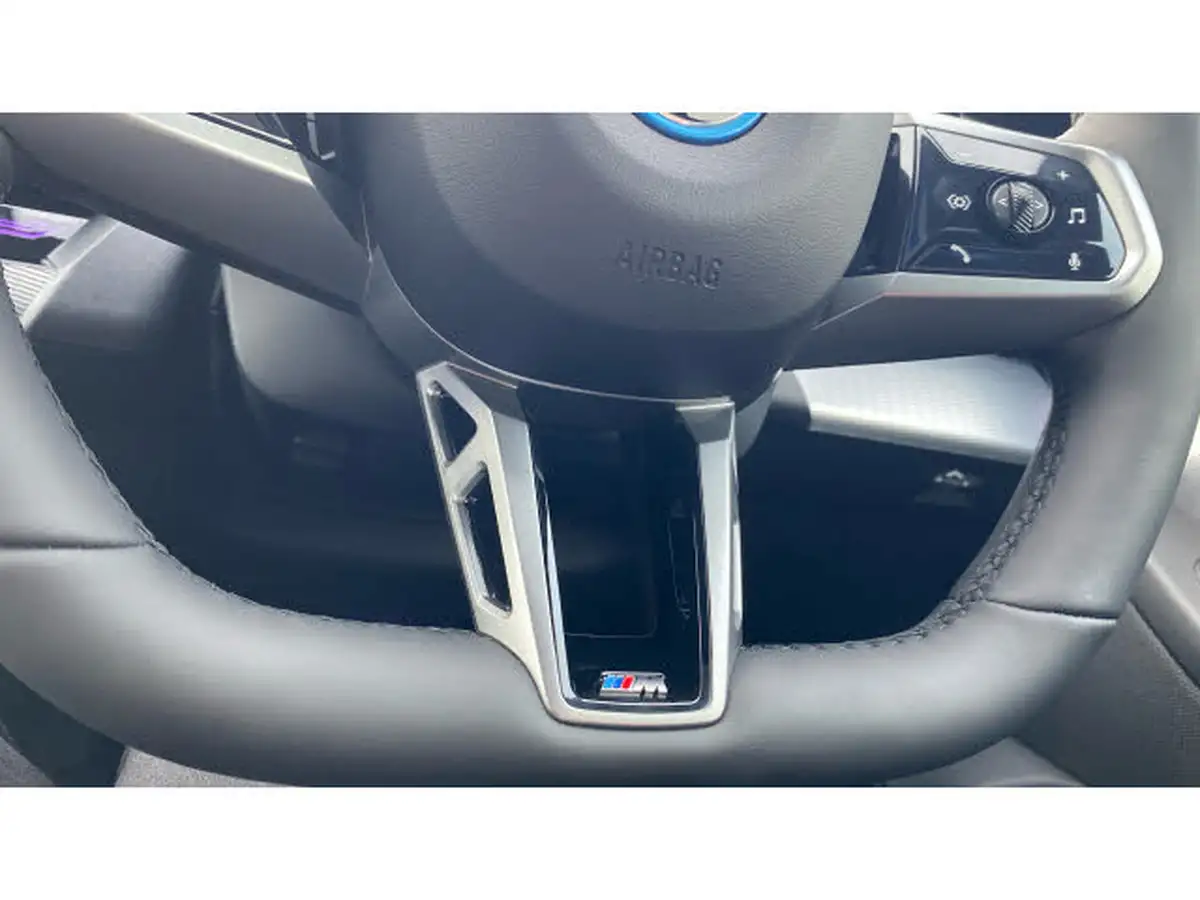 2025-bmw-5-series-20-530e-m-sport-touring-5d-big-47