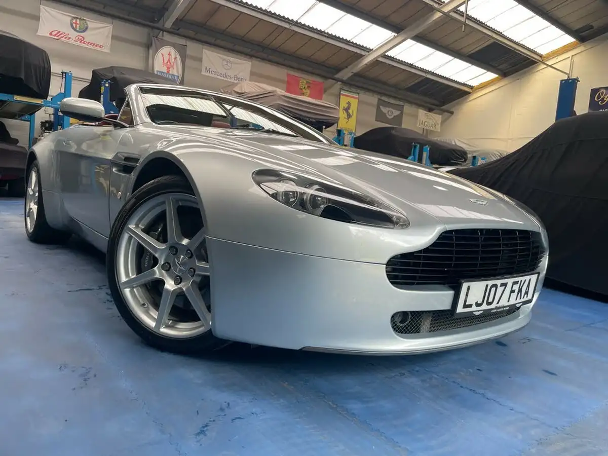 2007-aston-martin-vantage-43-convertible-sportshift-big-43