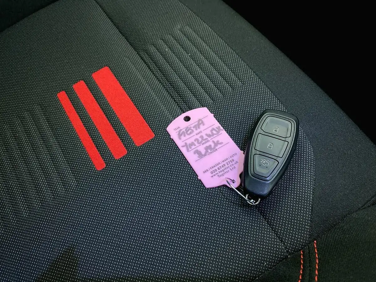 2021-ford-fiesta-10t-st-line-edition-155ps-hybrid-mhev-5d-big-32