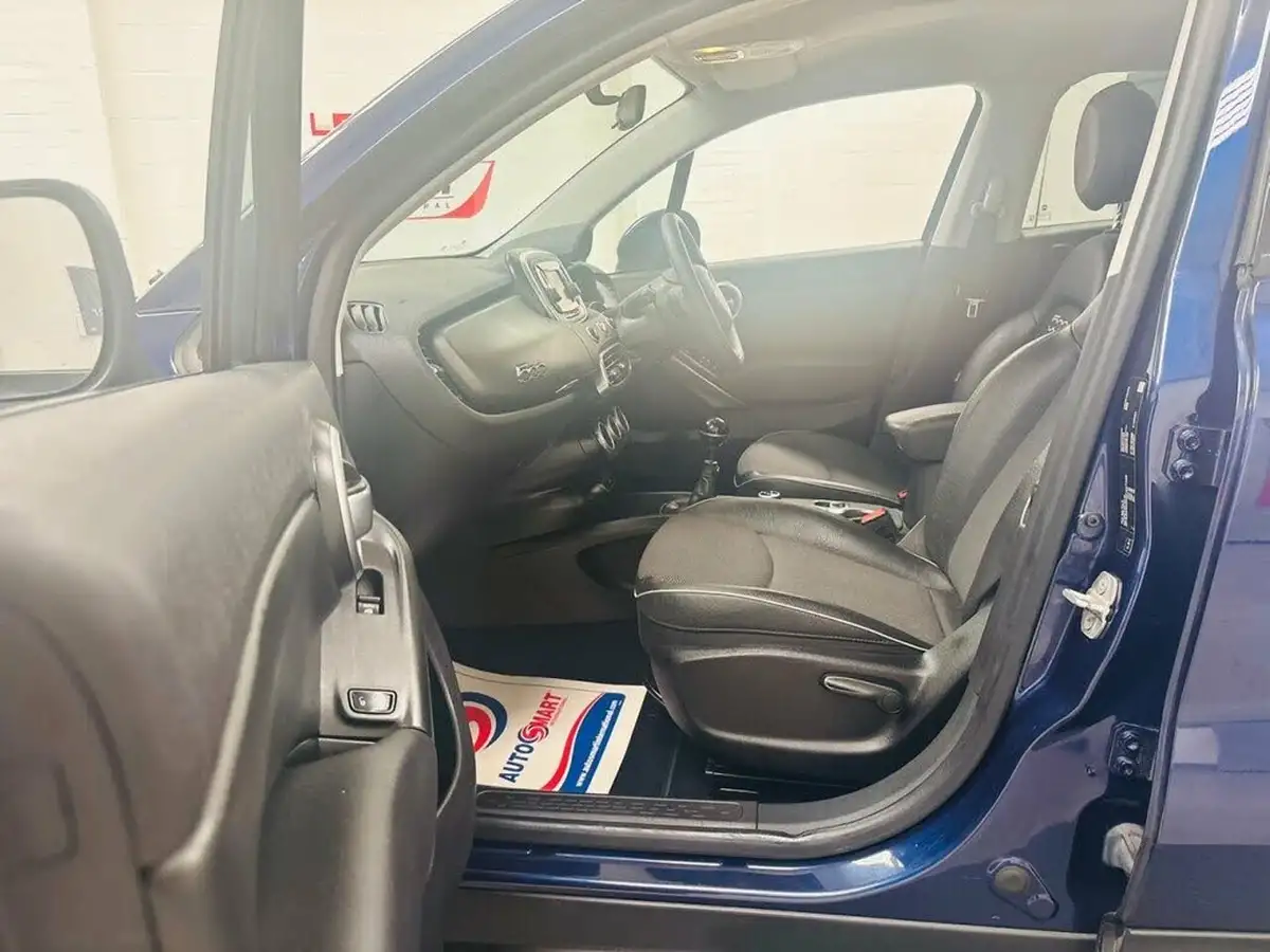 2016-fiat-500x-16multijet-cross-plus-big-25