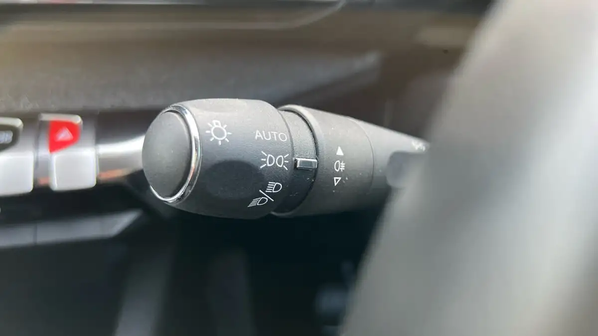 2021-peugeot-3008-suv-15-bluehdi-allure-premium-eat8-big-27