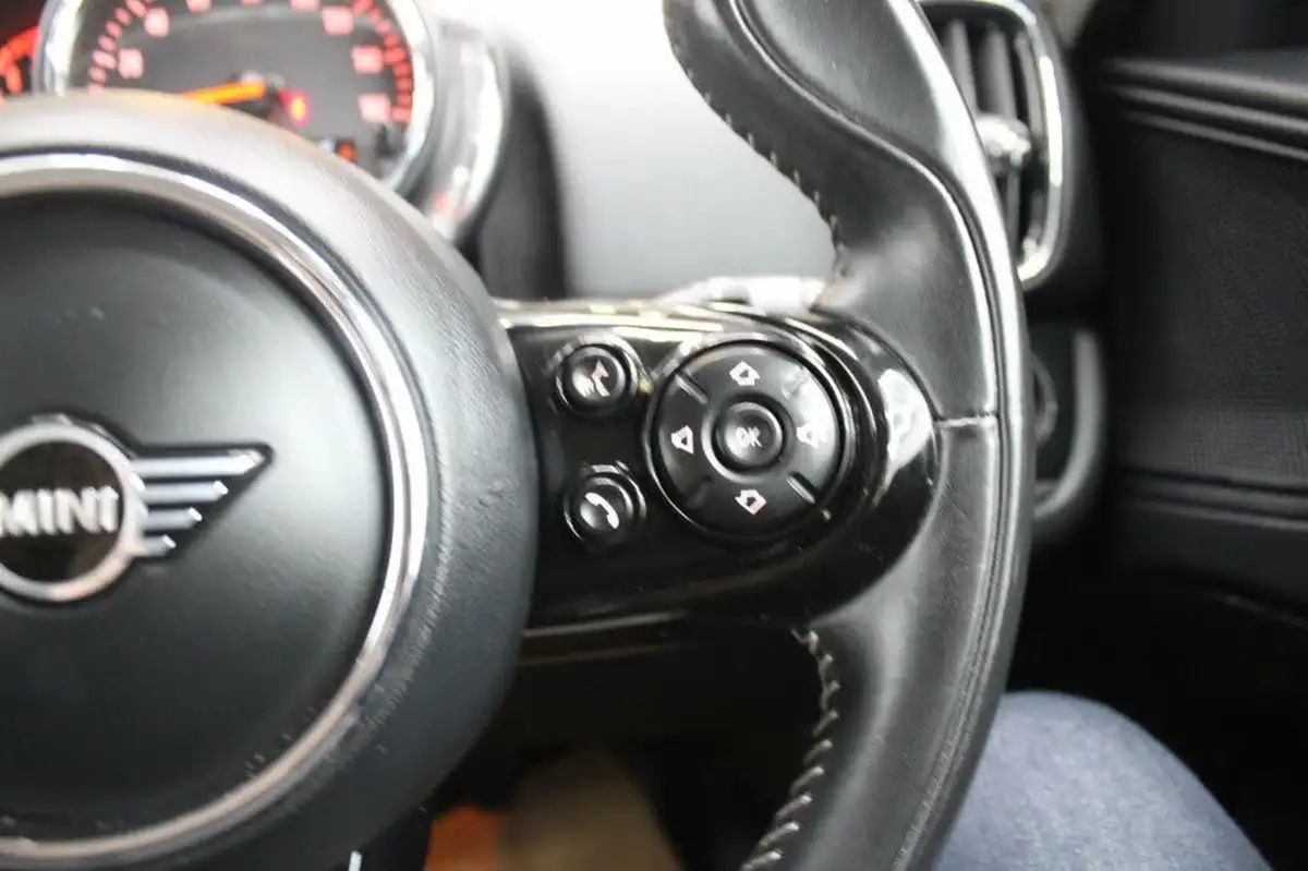 2019-mini-countryman-15-cooper-exclusive-ss-big-32