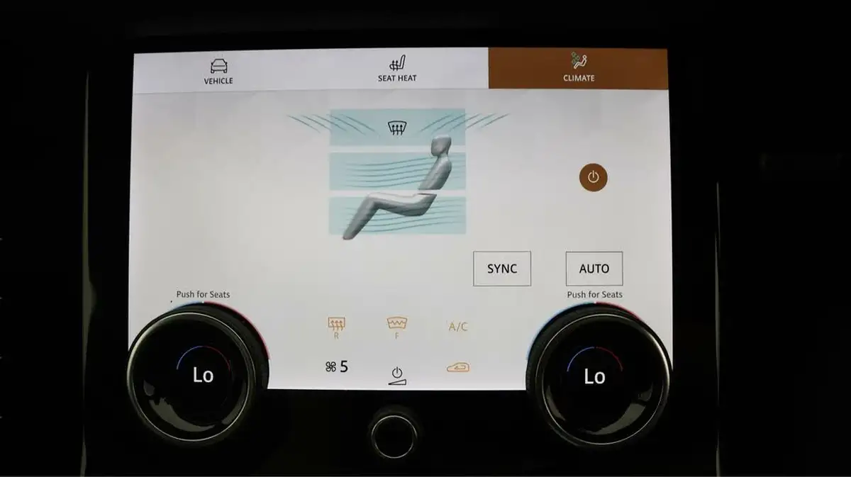 2021-land-rover-range-rover-velar-20-d200-velar-edition-big-11