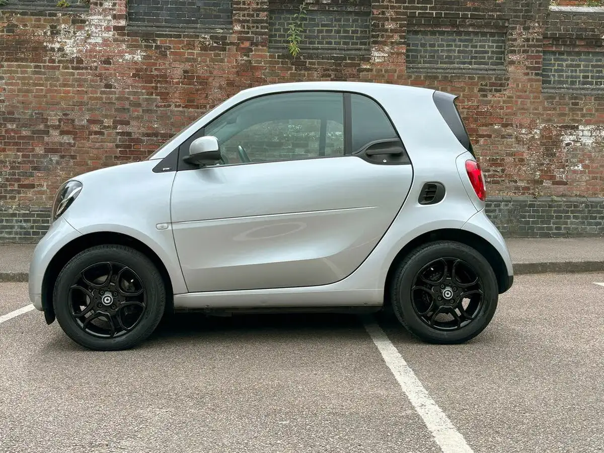 2018-smart-fortwo-10-prime-premium-coupe-twinamic-big-5