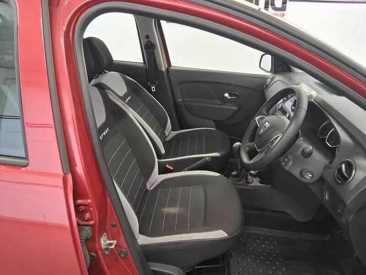 2019-dacia-sandero-stepway-09-tce-essential-big-9