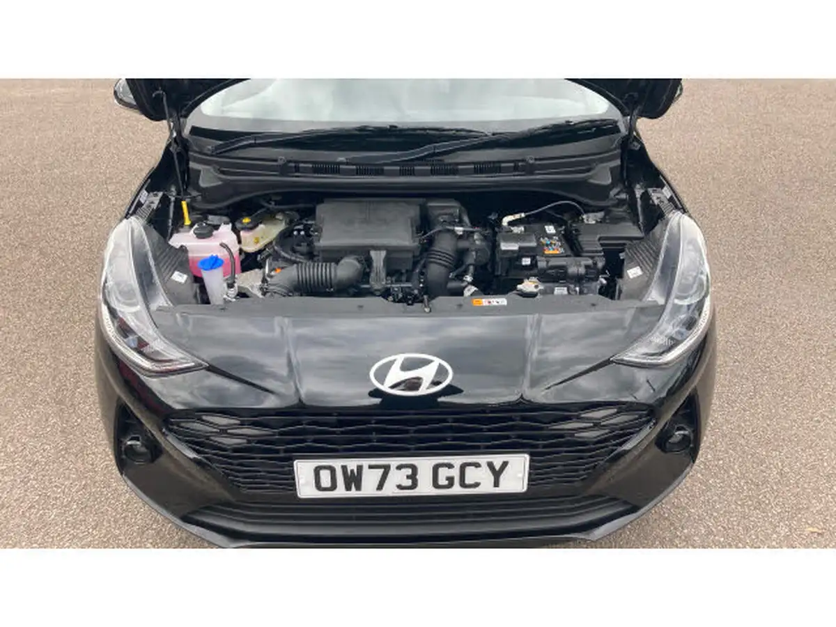 2023-hyundai-i10-12-premium-auto-big-7