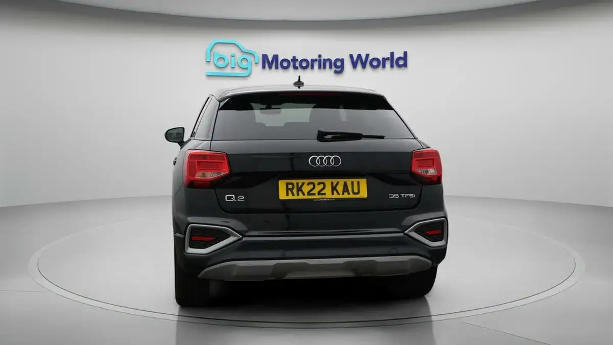 2022-audi-q2-15-35-tfsi-sport-big-6