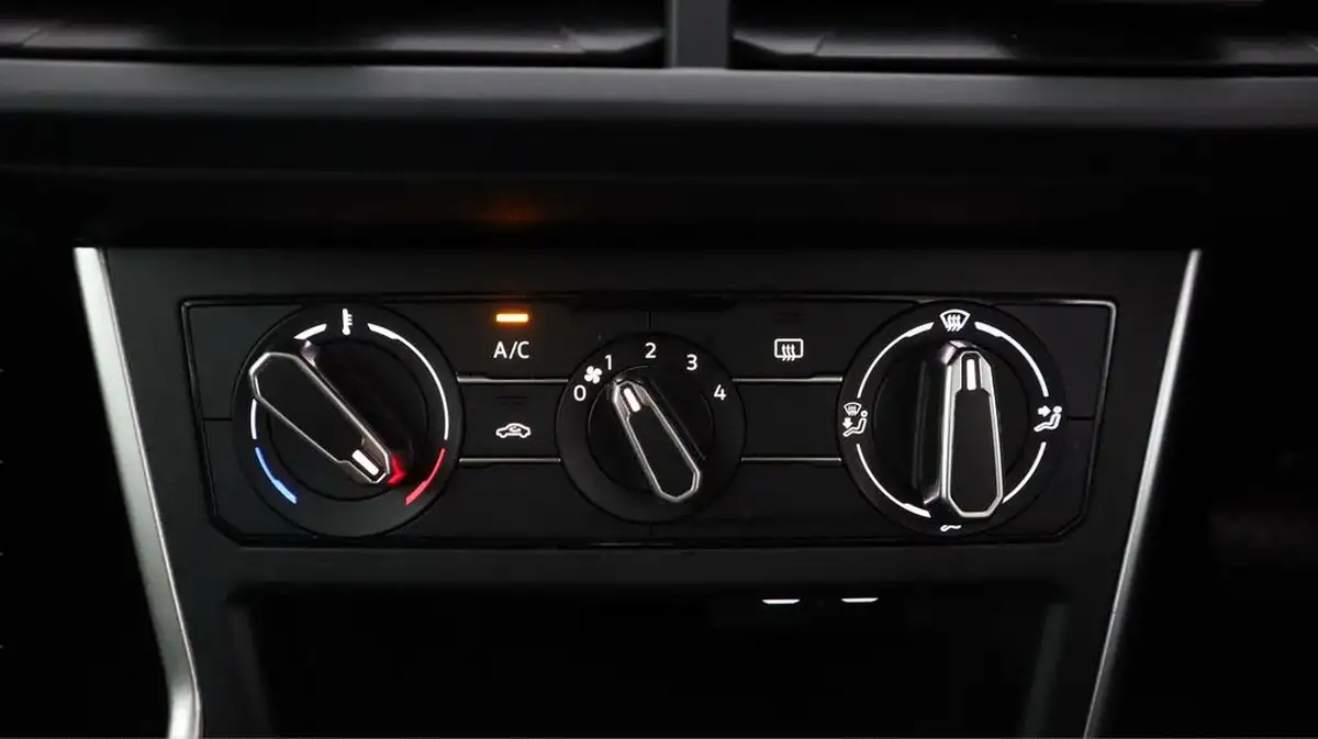 2024-volkswagen-polo-10-tsi-life-dsg-big-10