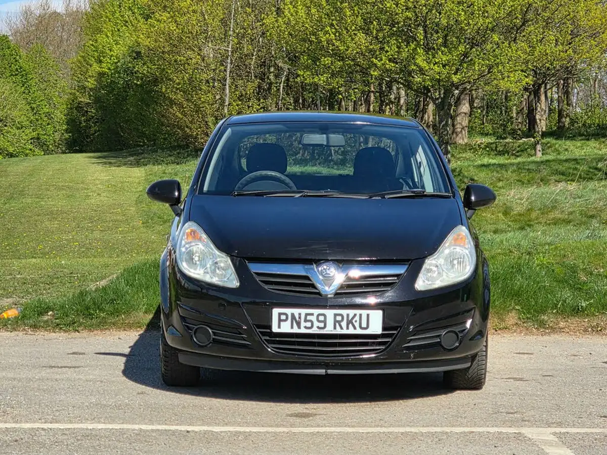 2009-vauxhall-corsa-12-active-ac-5d-big-1