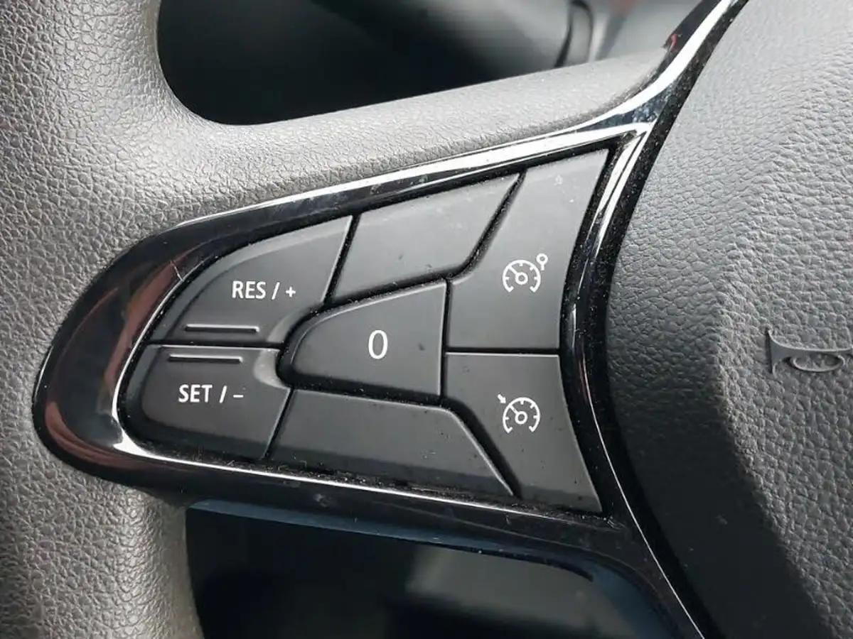 2022-renault-trafic-20dci-sl28-130-business-big-14