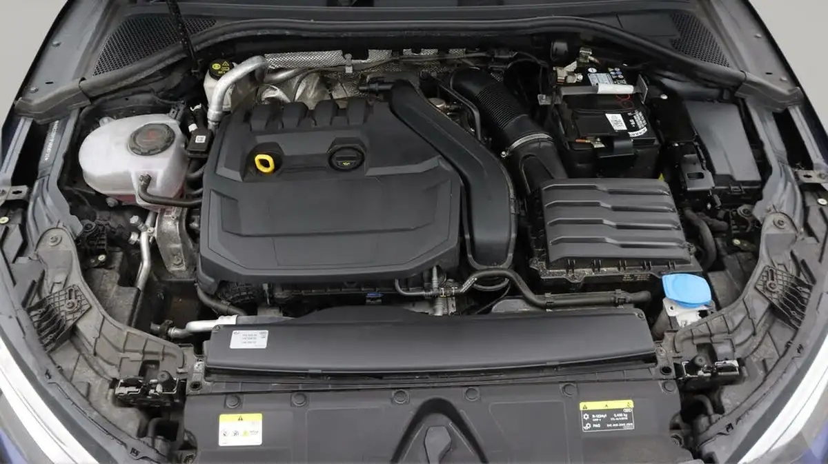 2023-audi-a3-15-35-tfsi-s-line-sportback-5d-big-19