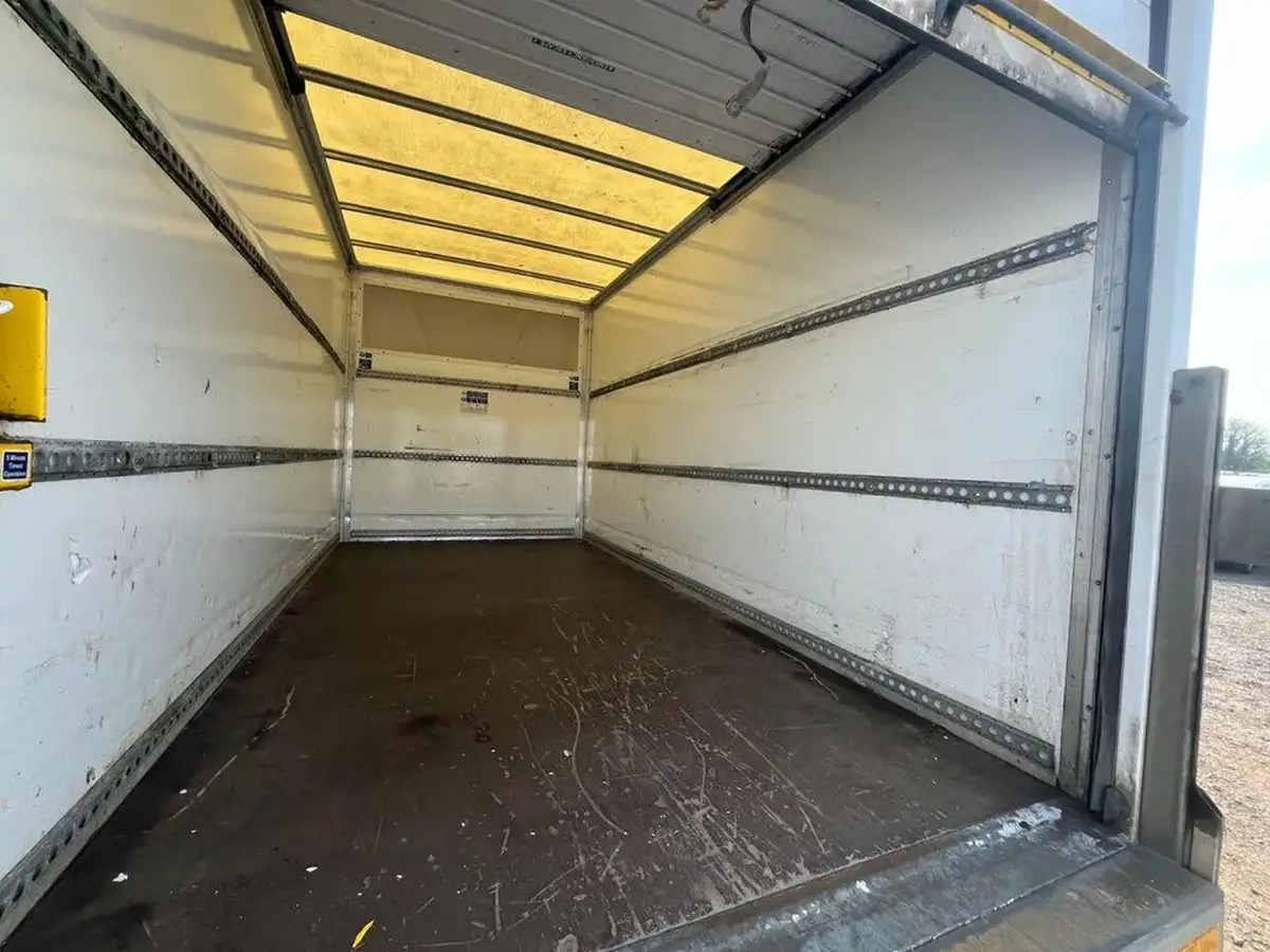 2021-mercedes-benz-sprinter-21cdi-314-l3h1-3-way-tipper-eco-gear-360-big-39